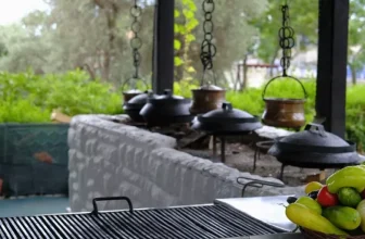 The Ultimate Guide to Designing an Outdoor Kitchen