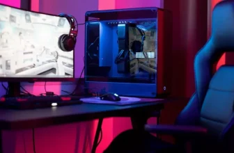 Gaming Desks That Maximize Comfort and Space