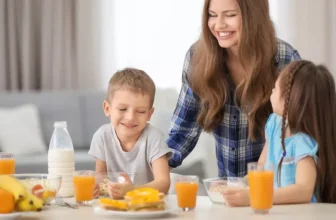 What Are the Best Foods for Mental Clarity and Mood During Motherhood?